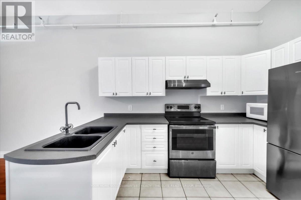 302 - 150 COLBORNE STREET Image 16