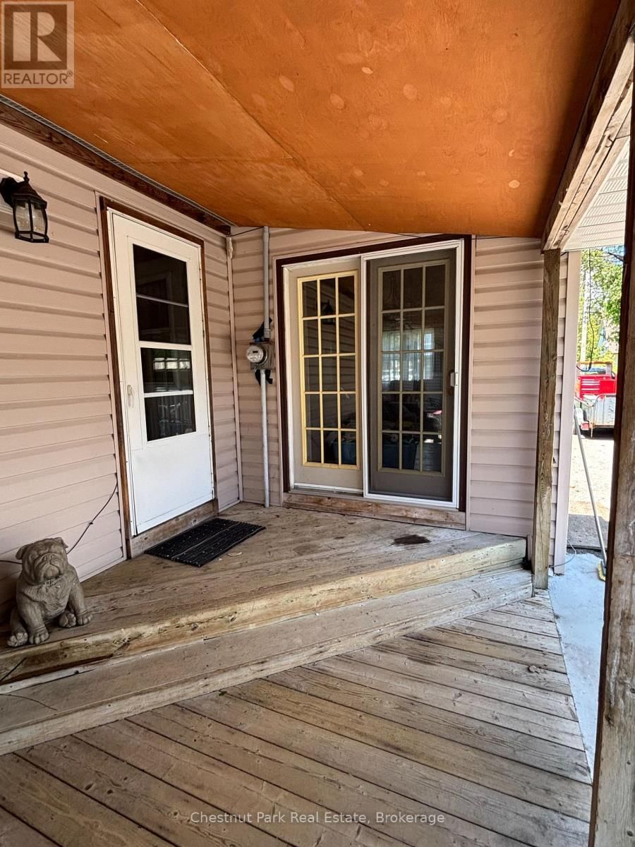 175 CRESCENT DRIVE Image 26