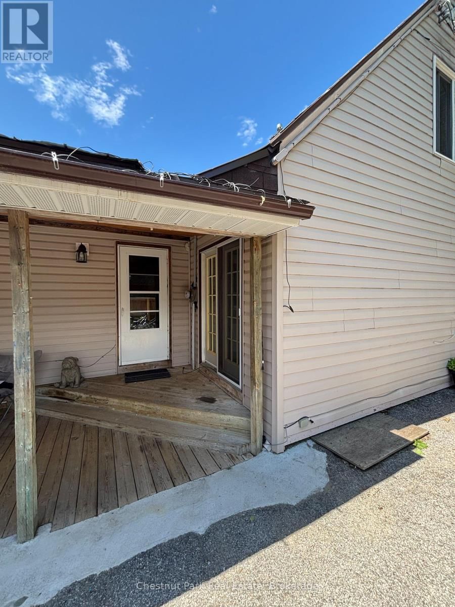 175 CRESCENT DRIVE Image 33