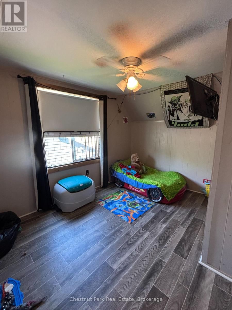 175 CRESCENT DRIVE Image 7