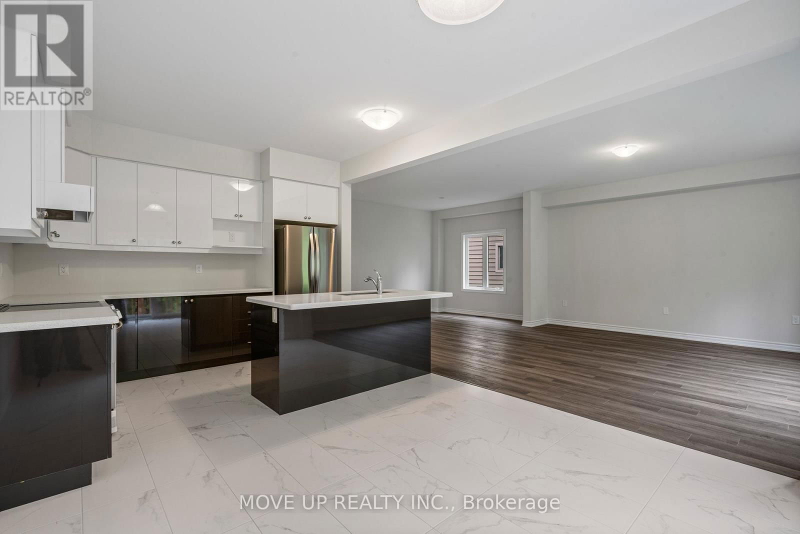 365 BEECHWOOD FOREST LANE Image 14