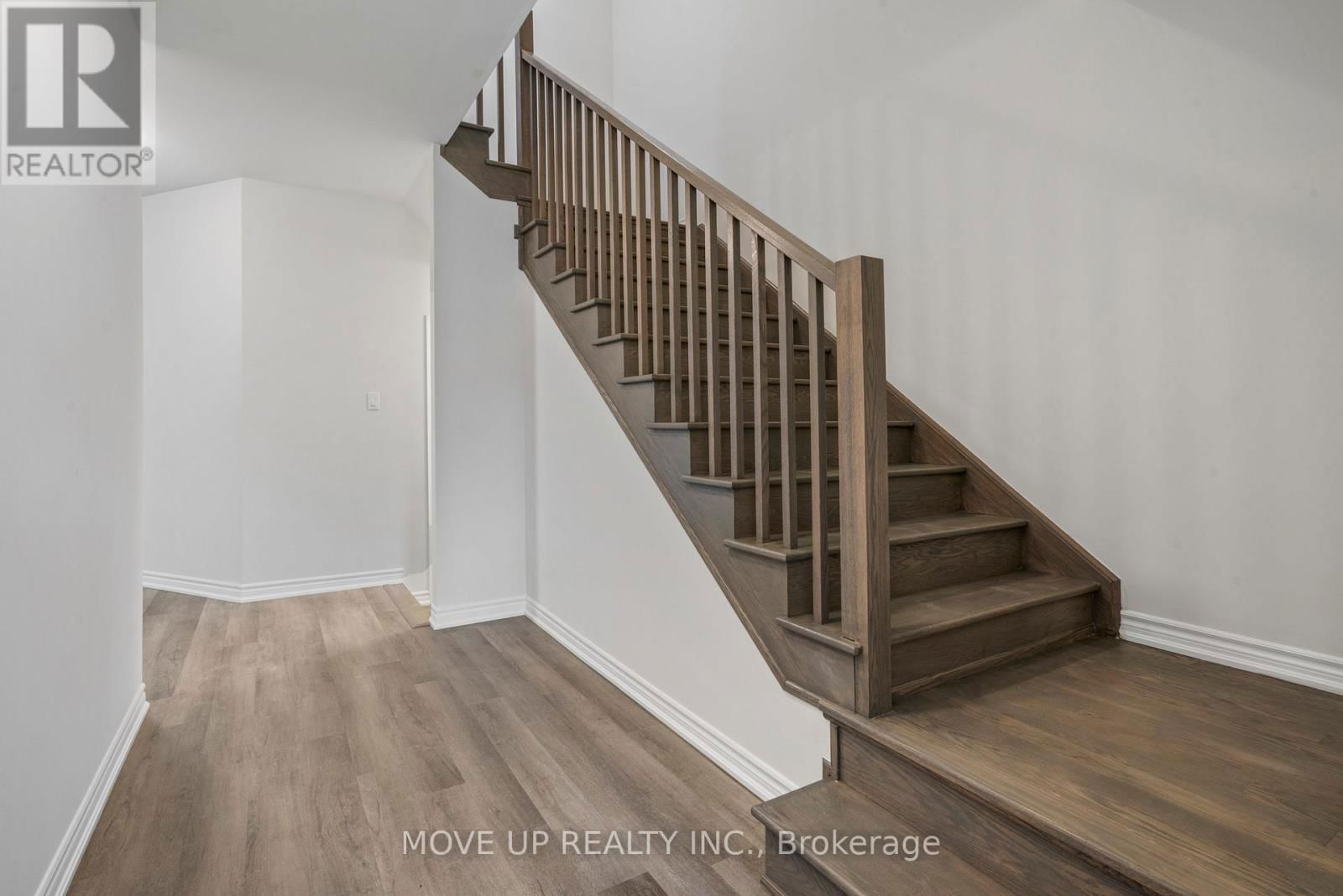 365 BEECHWOOD FOREST LANE Image 6