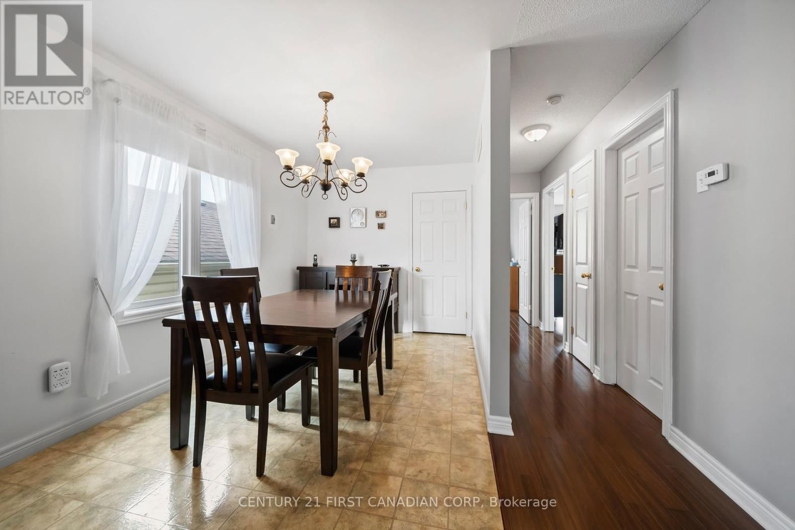 475 EXMOUTH CIRCLE Image 20