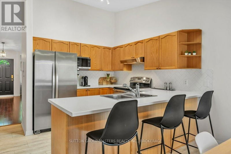 Tertiary Property View