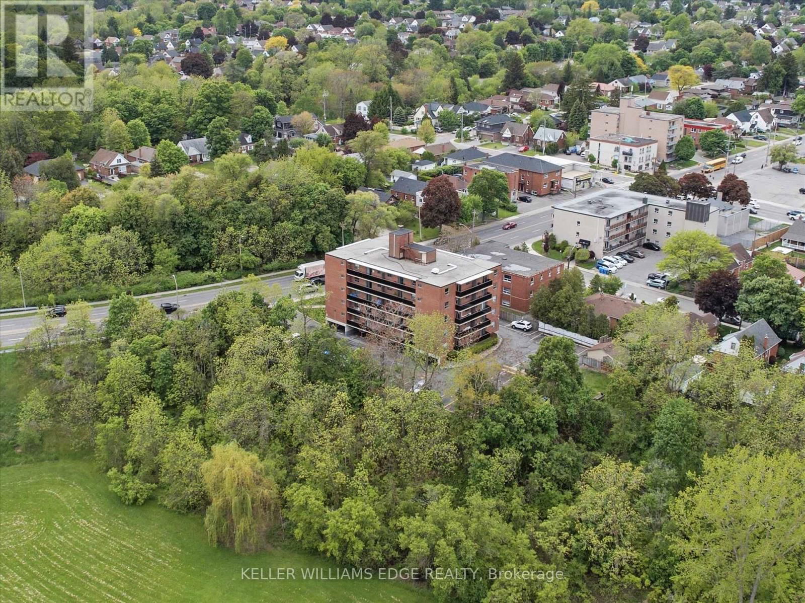 43 - 2373 KING STREET EAST Image 38