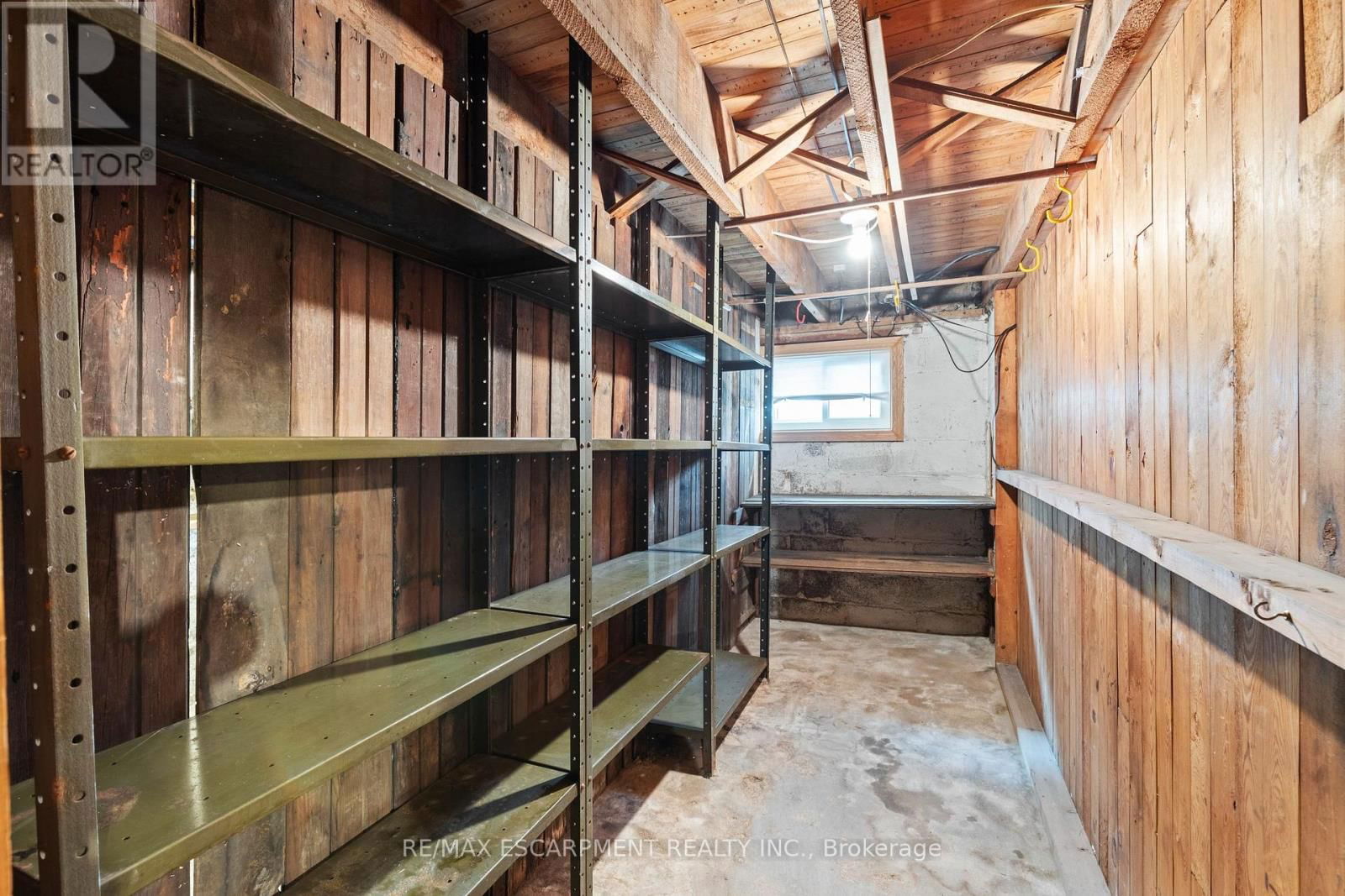 155 BALMORAL AVENUE SOUTH Image 42