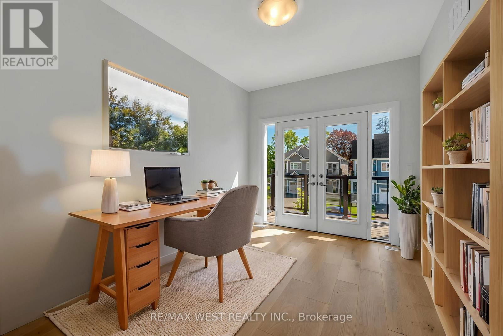 7 TWELVE TREES COURT Image 12