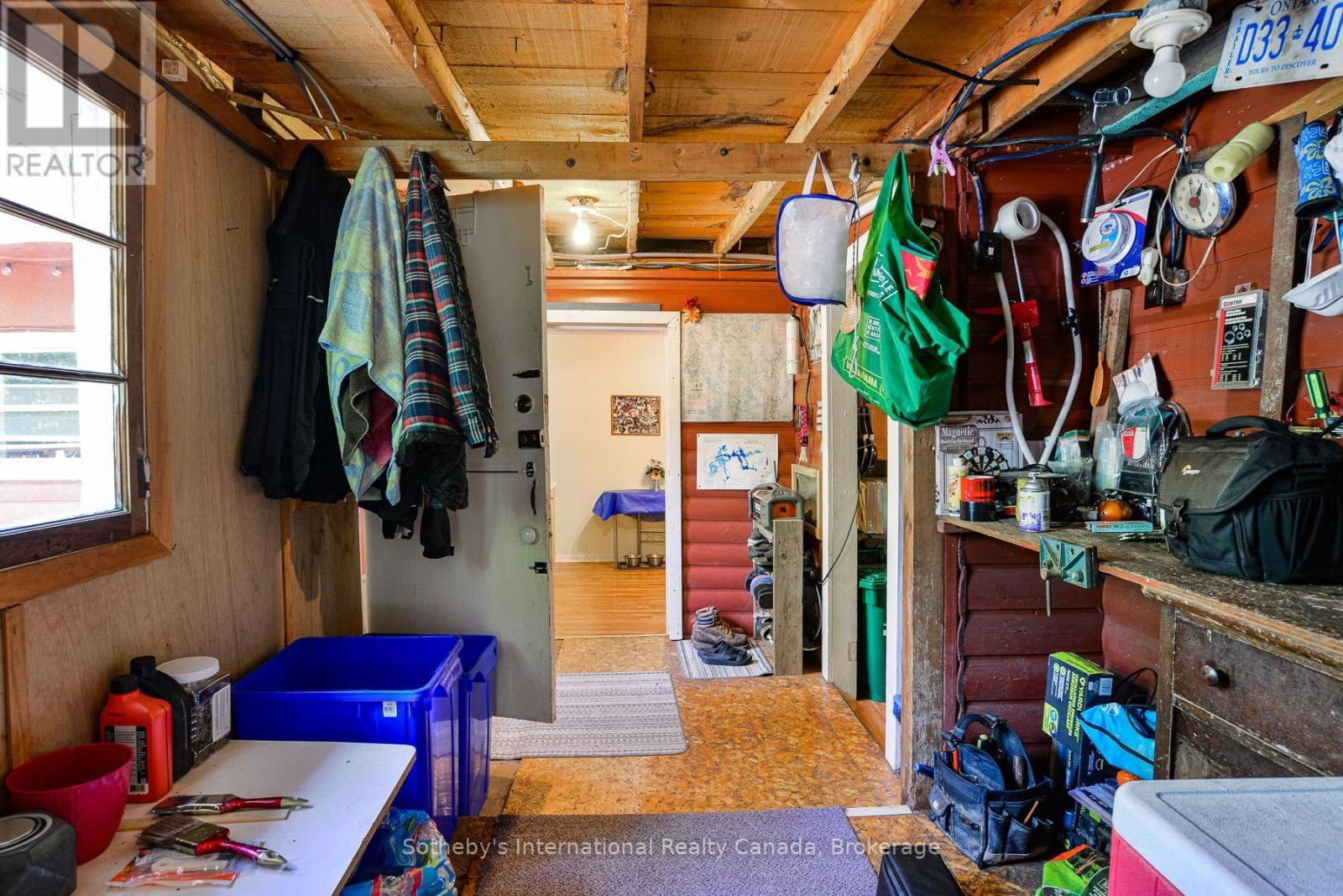 1068 KAHSHE LAKE RD SOUTH Image 13