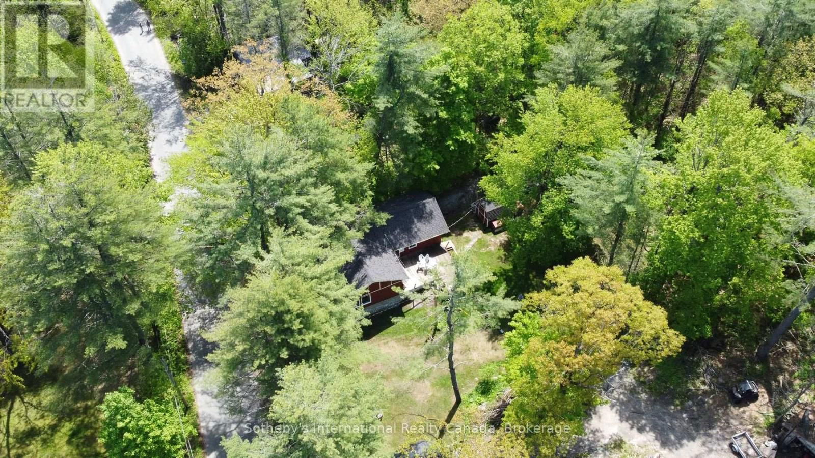 1068 KAHSHE LAKE RD SOUTH Image 3