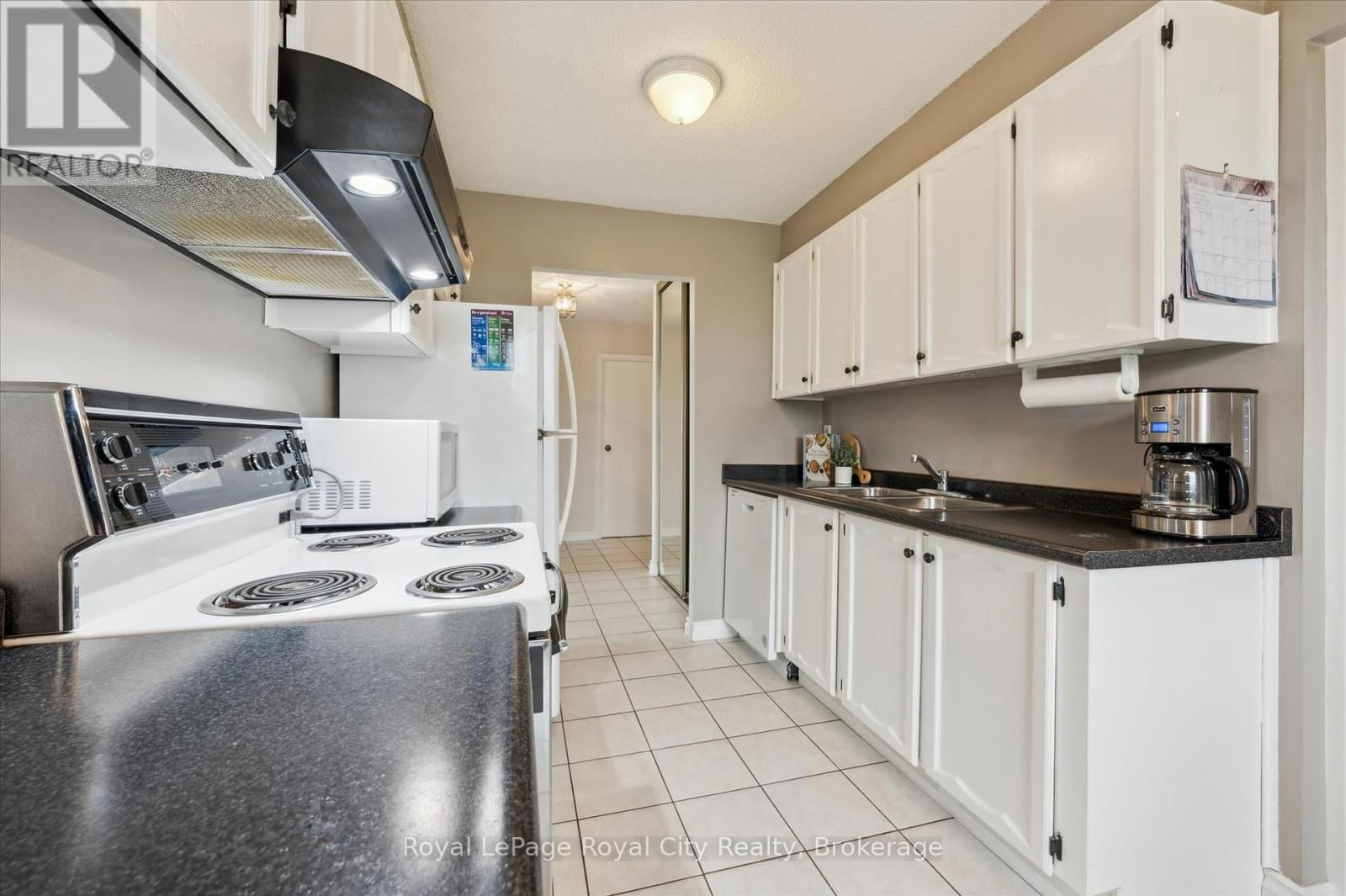 505 - 19 WOODLAWN ROAD EAST Image 30
