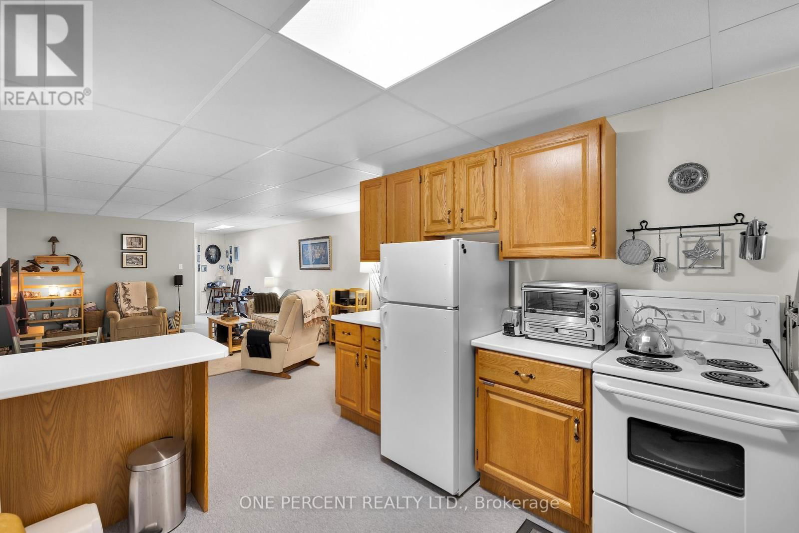 3 AIMEE LANE Image 28