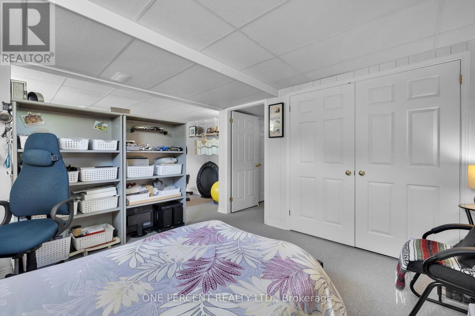 3 AIMEE LANE Image 34