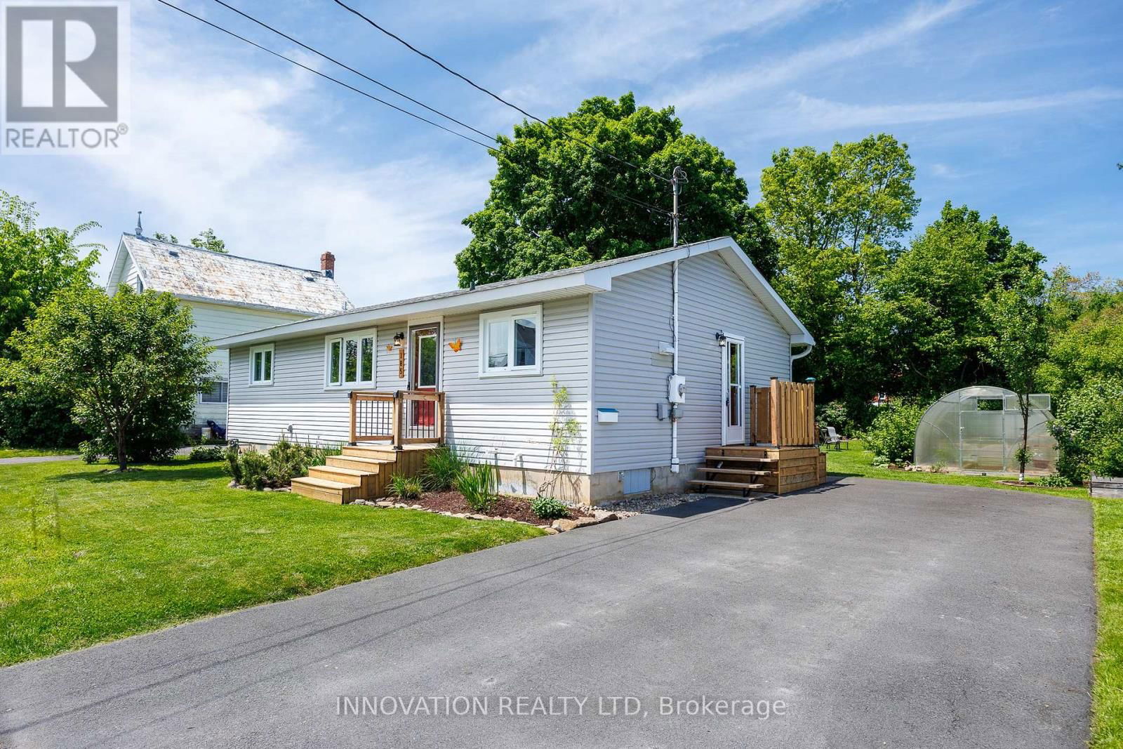 185 MUNRO STREET Image 2