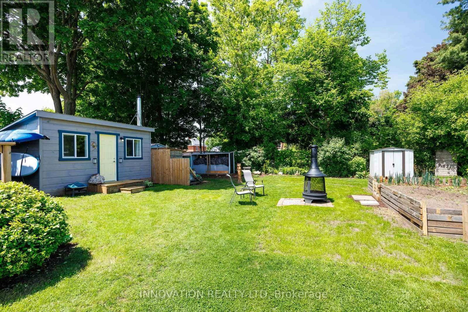 185 MUNRO STREET Image 31