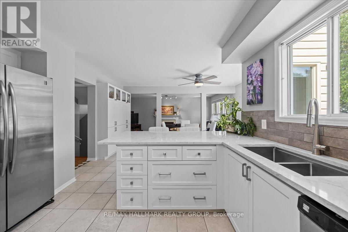 3 CRANTHAM CRESCENT Image 12