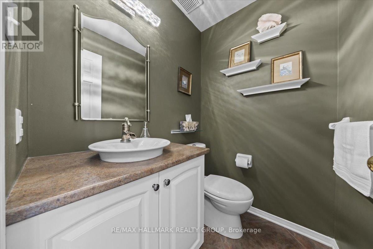 3 CRANTHAM CRESCENT Image 34