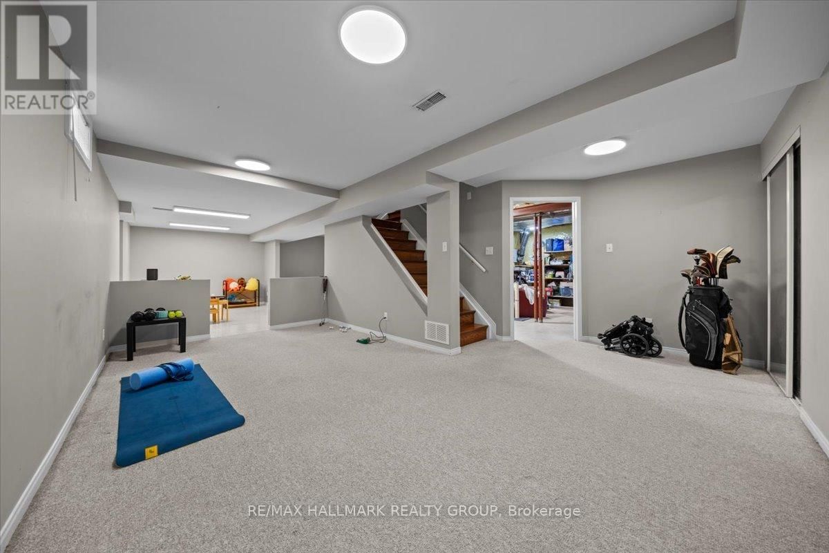 3 CRANTHAM CRESCENT Image 35