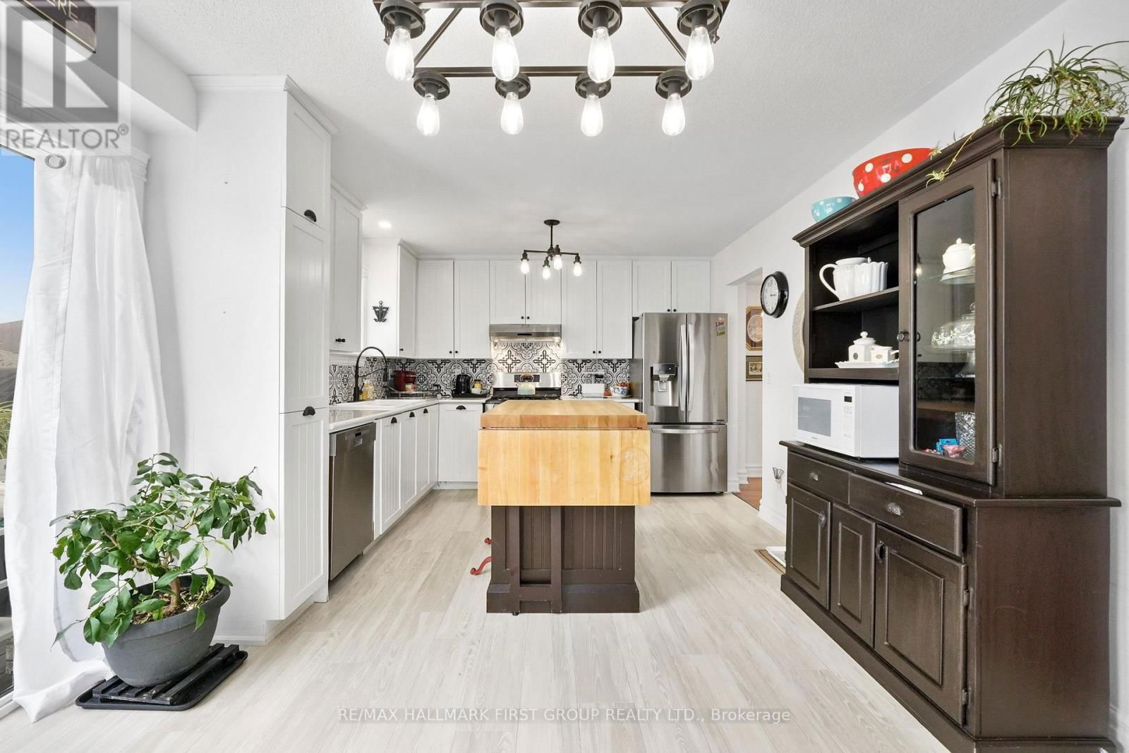 76 JARVIS DRIVE Image 10