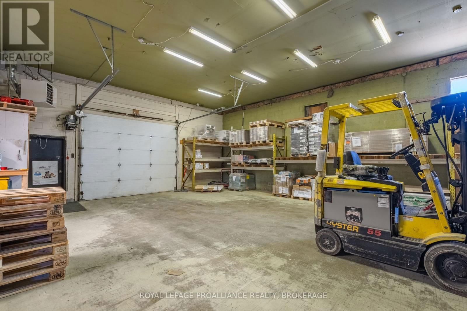 649 JUSTUS DRIVE Image 26