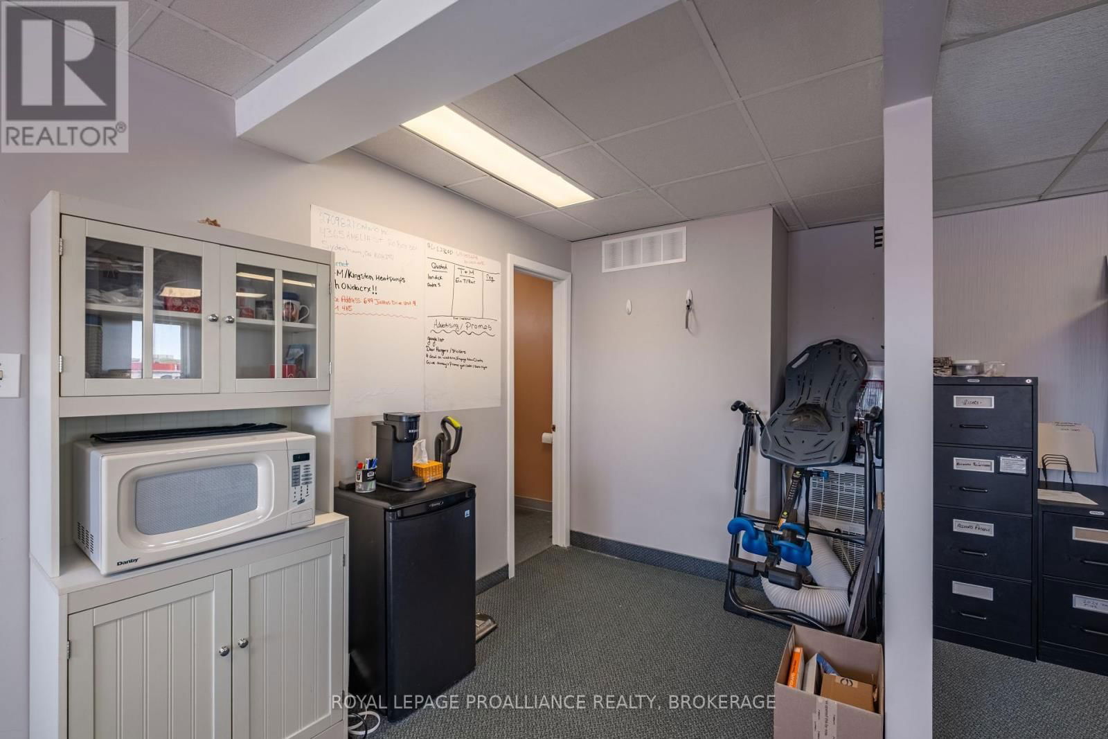 649 JUSTUS DRIVE Image 39