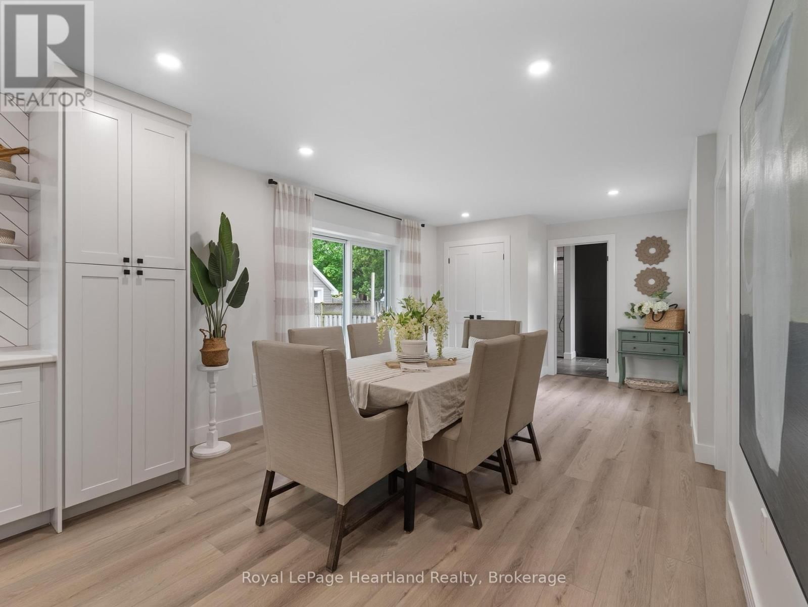 137 PALMERSTON STREET Image 6