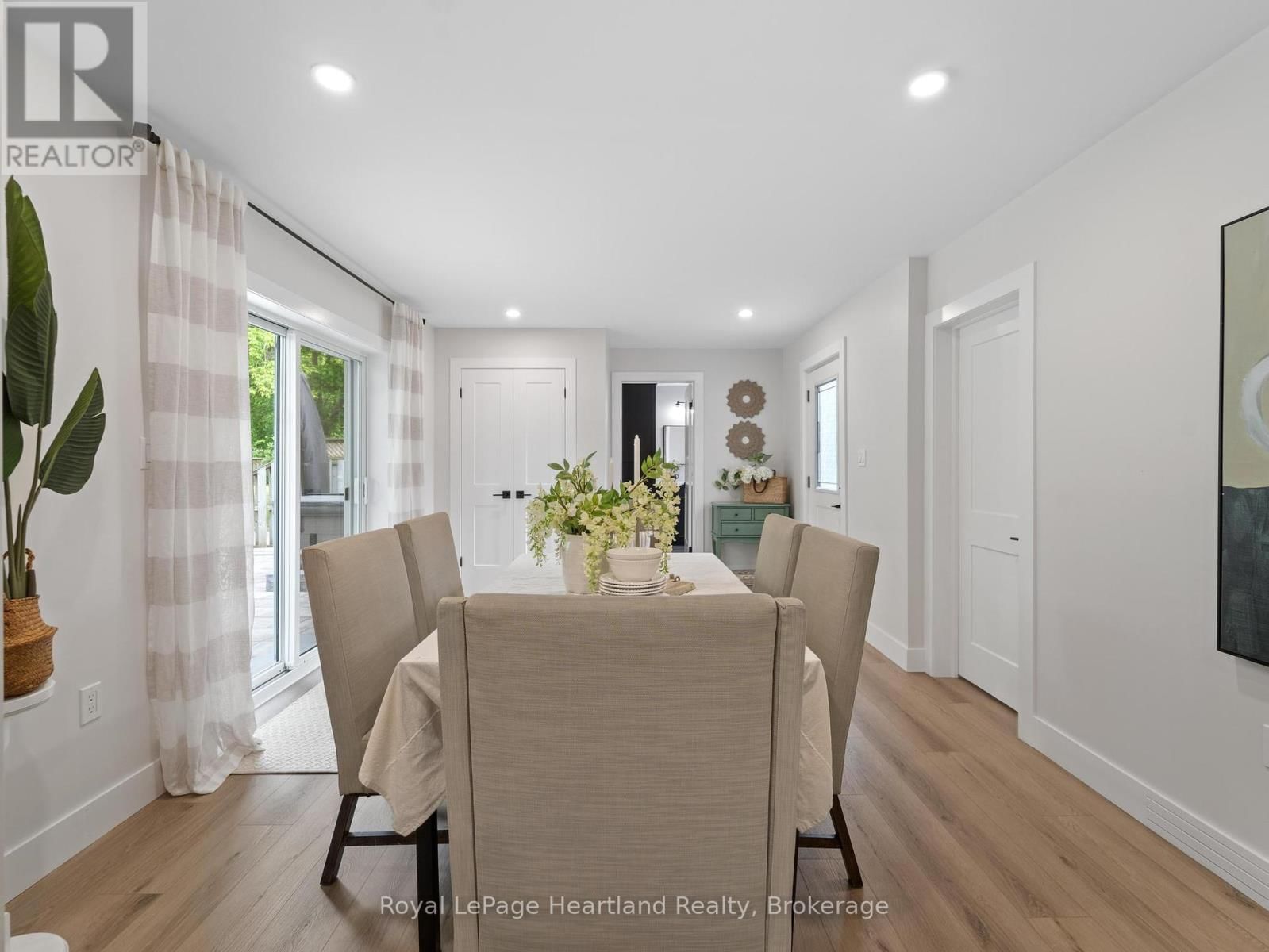 137 PALMERSTON STREET Image 7