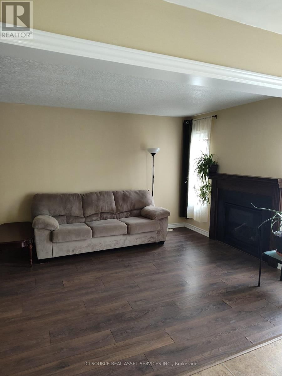 202 CONIFER CREEK CIRCLE Image 7