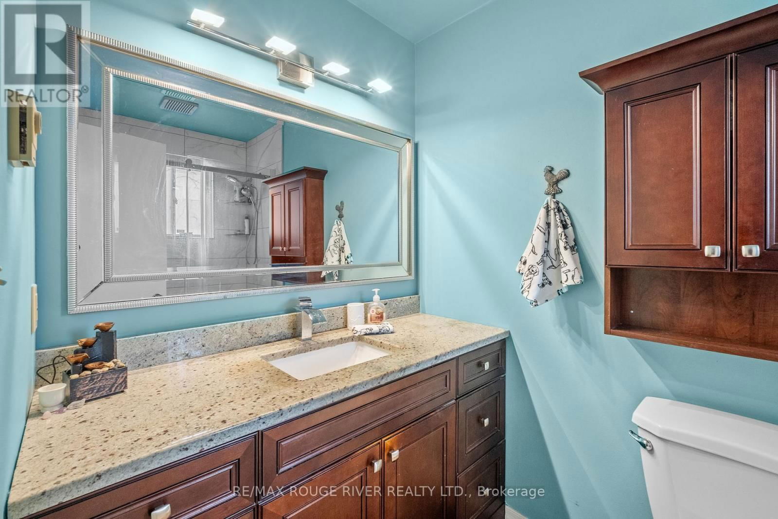 8 BRINTNELL BOULEVARD Image 16
