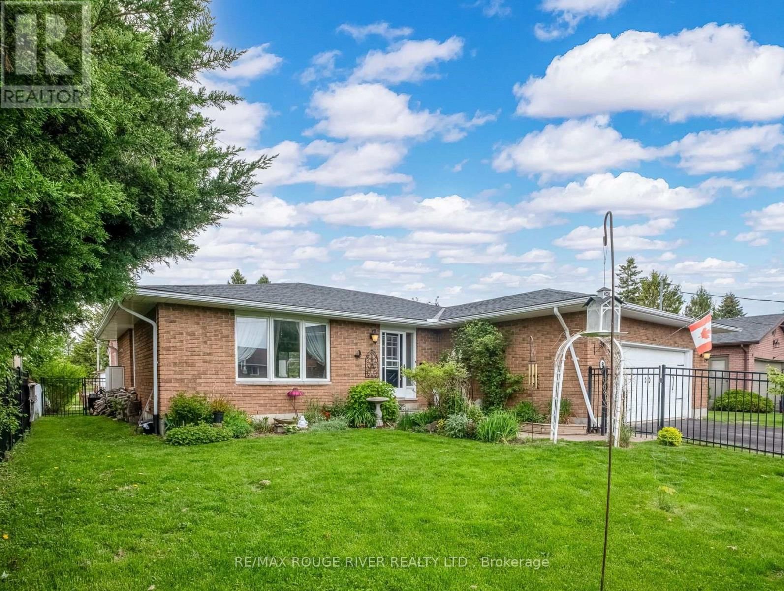 8 BRINTNELL BOULEVARD Image 3