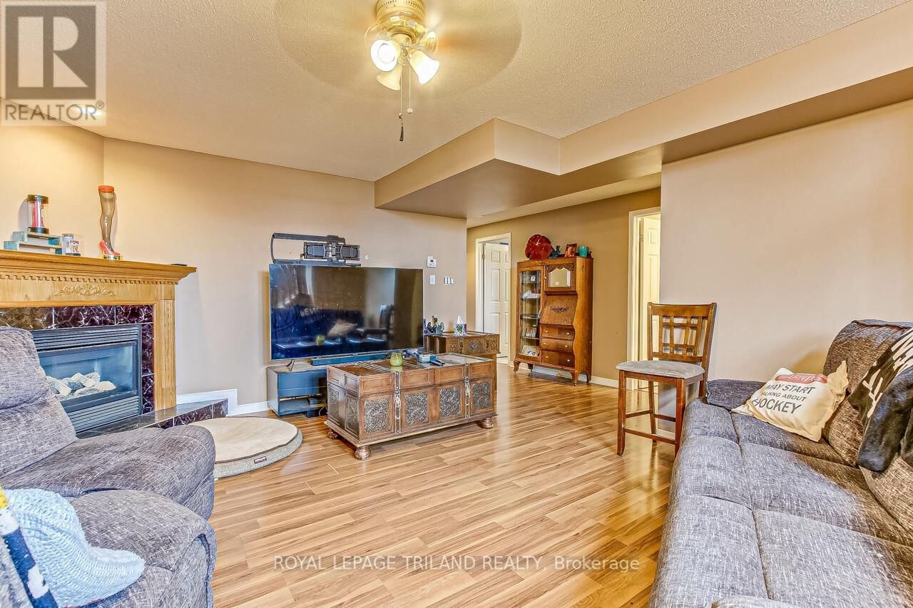 41805 NORTH STREET NORTH Image 16