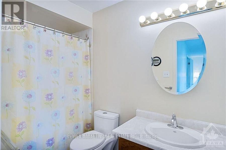 999 ALENMEDE CRESCENT Image 15