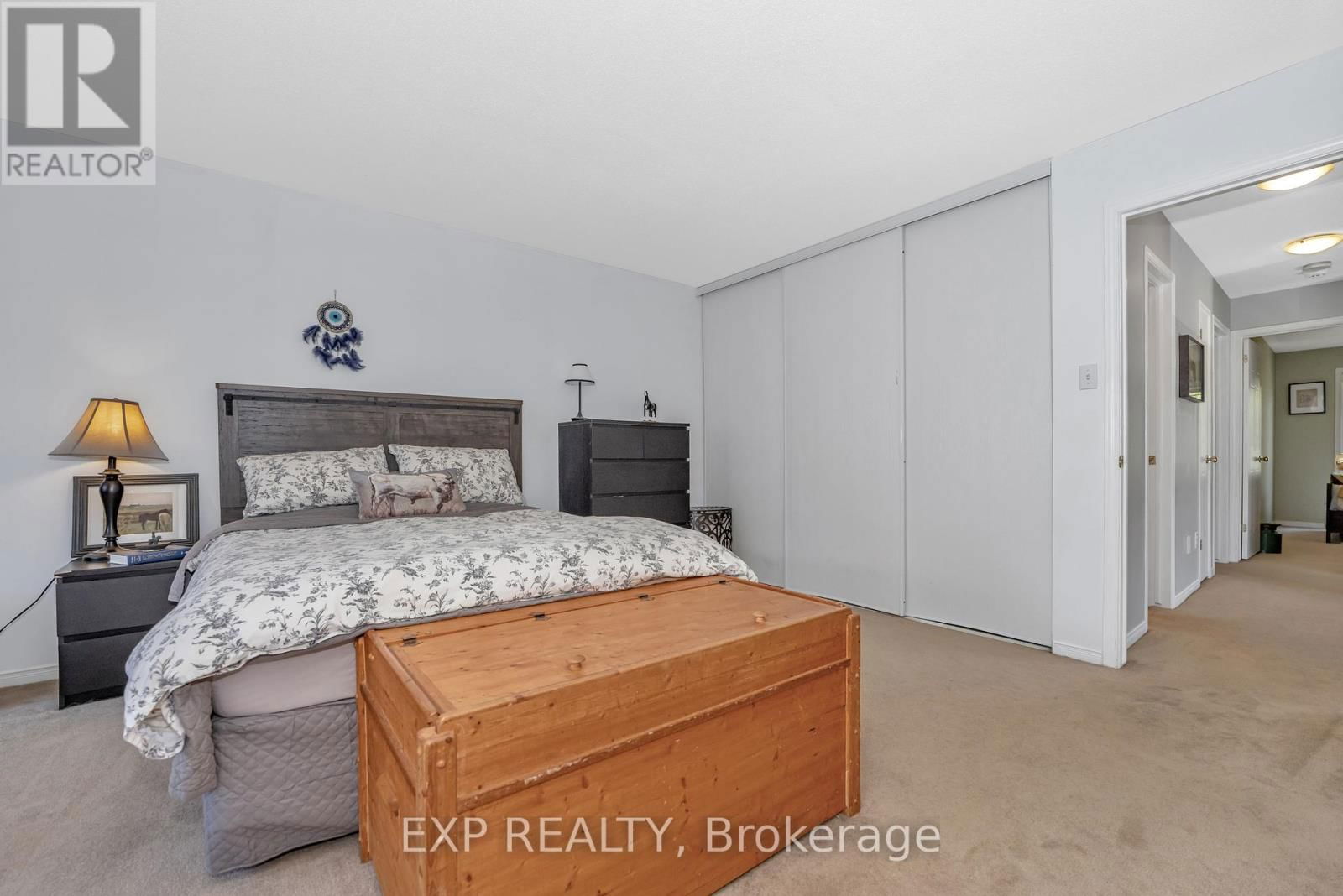232 MEADOWBREEZE DRIVE Image 16
