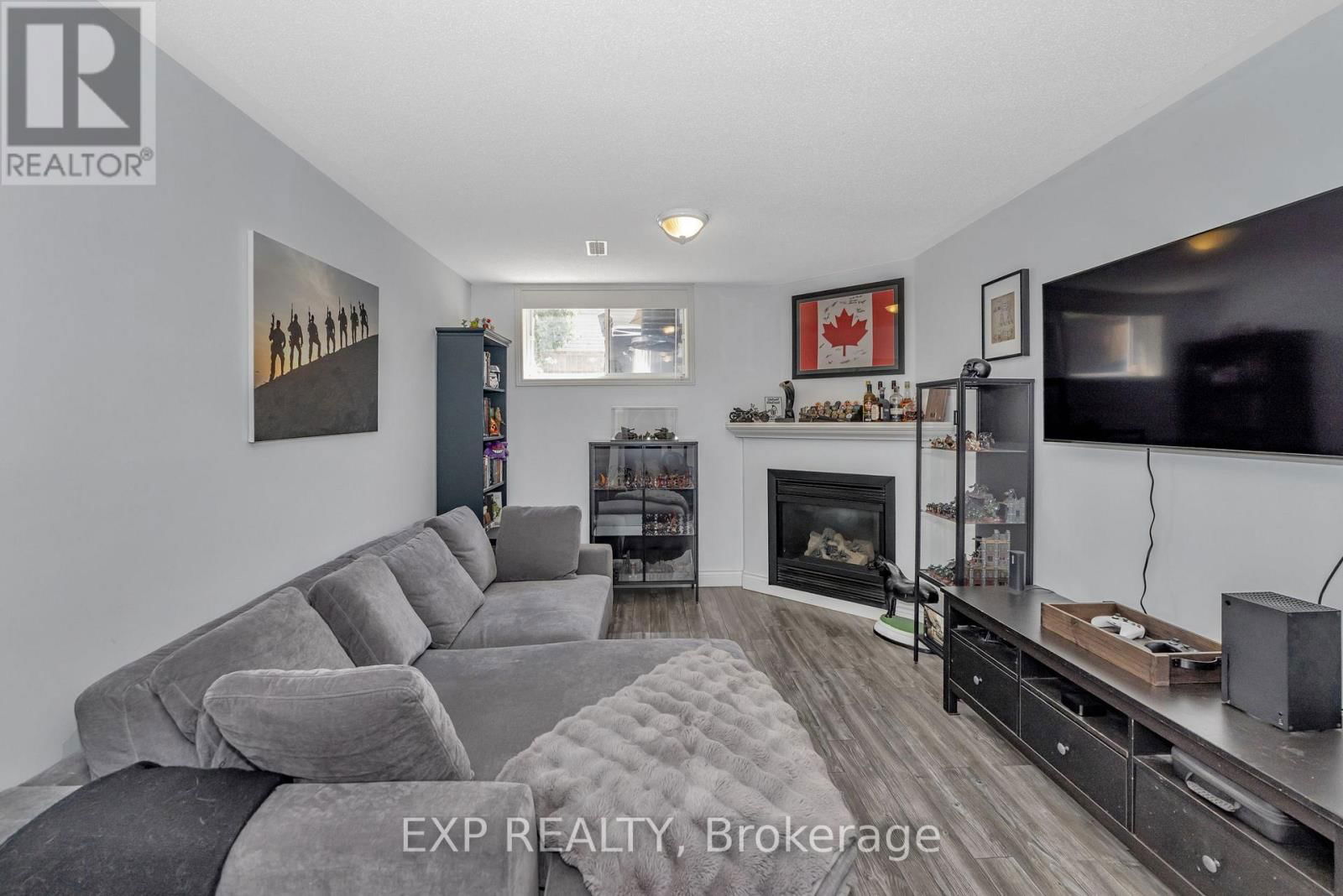 232 MEADOWBREEZE DRIVE Image 21