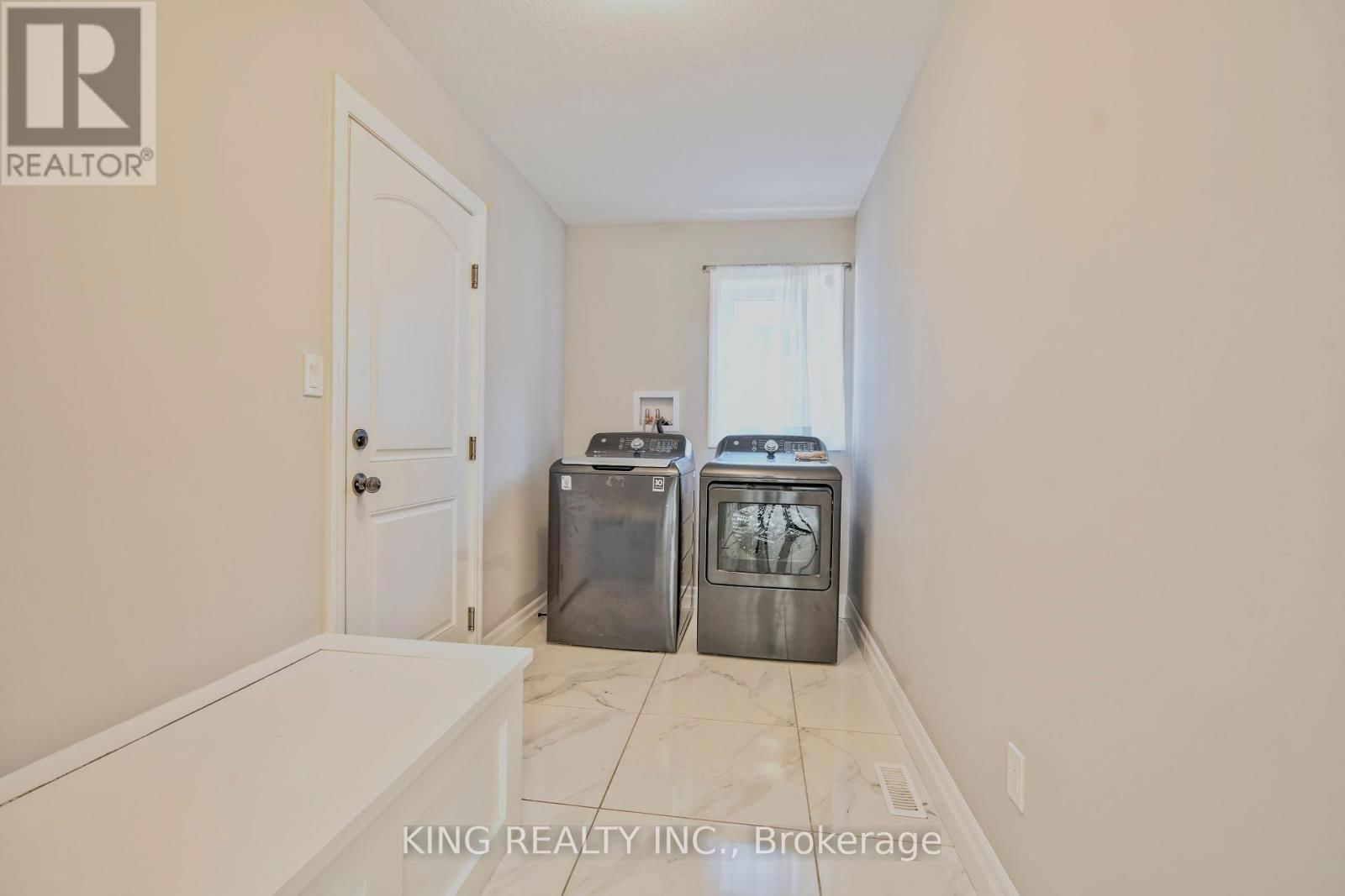 15 DUNNING WAY Image 26