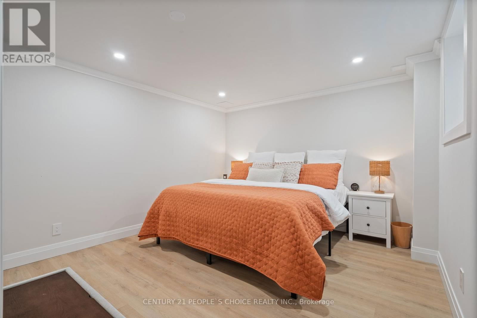 7 CARL CRESCENT Image 42