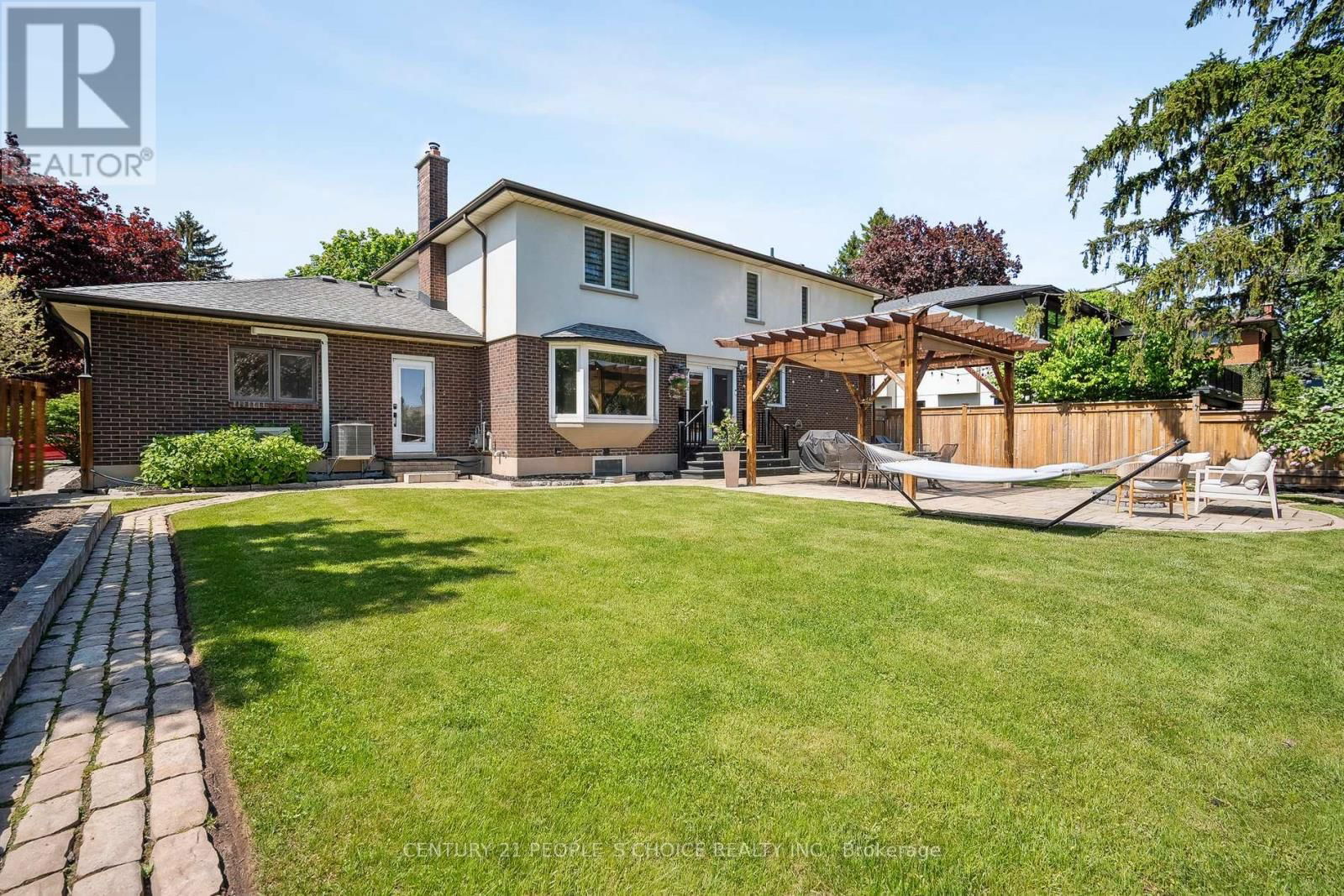 7 CARL CRESCENT Image 45