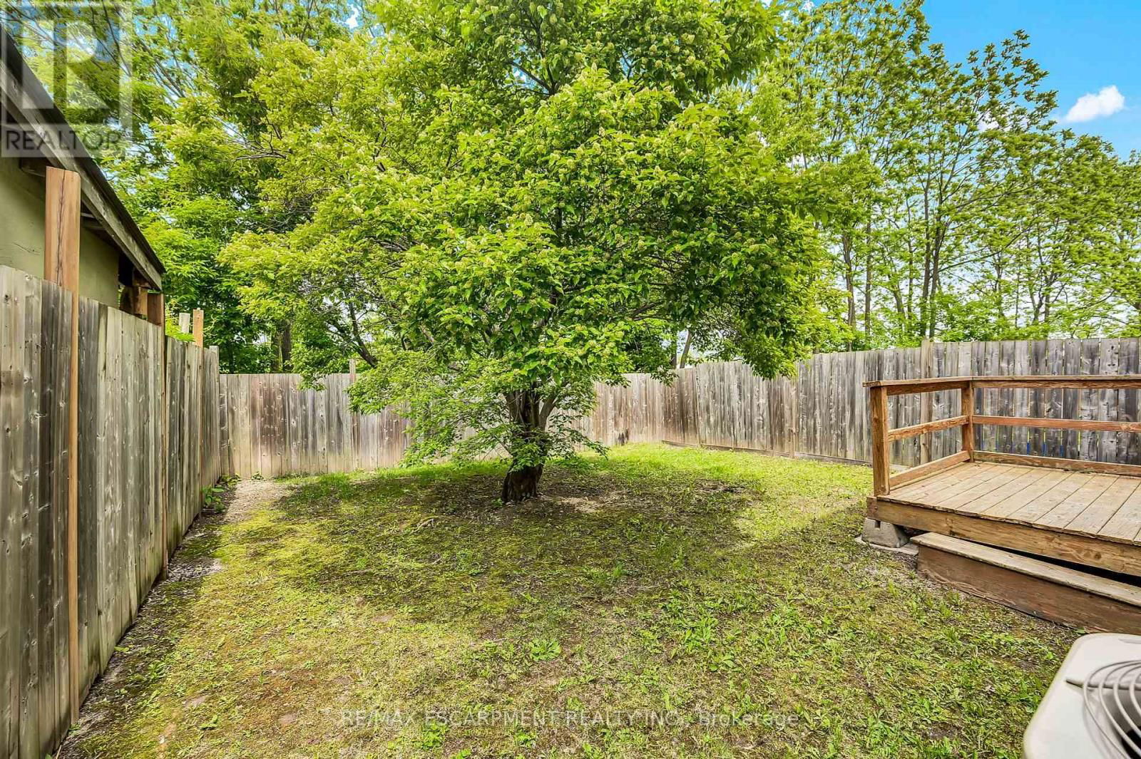 27A WALNUT STREET Image 29