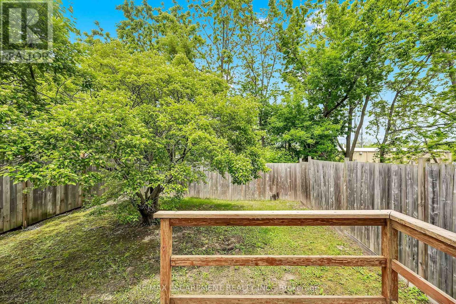 27A WALNUT STREET Image 31