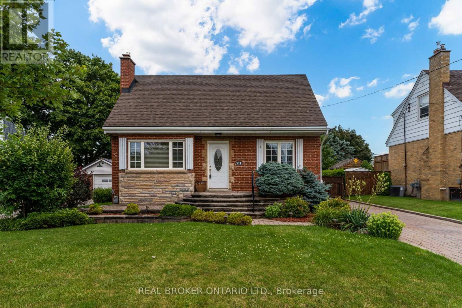 21 GAILMONT DRIVE Image 1