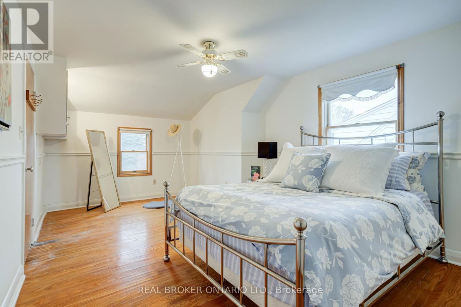 21 GAILMONT DRIVE Image 22