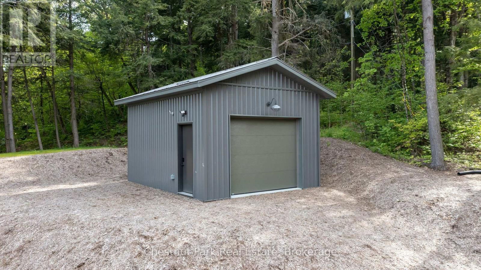 2438 KUSHOG LAKE ROAD Image 38