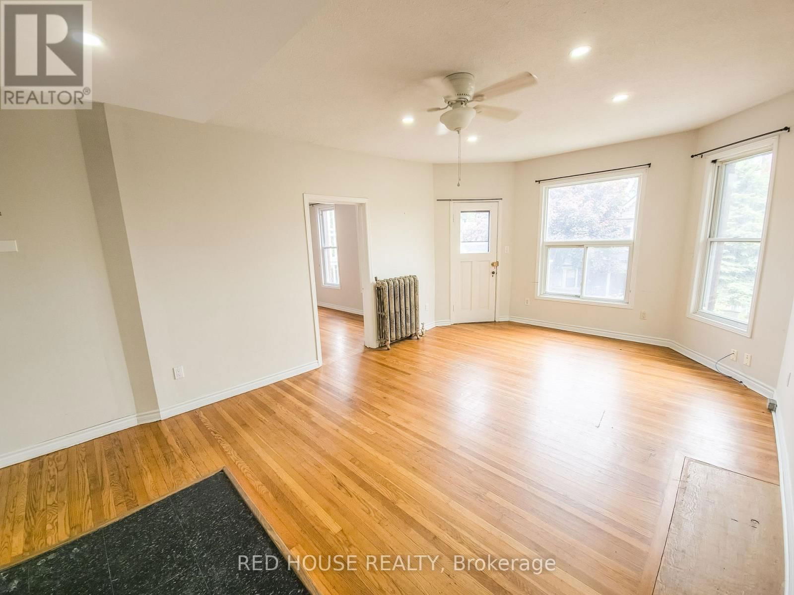 116 FAIRHOLT ROAD SOUTH Image 9
