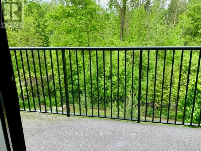 49 - 107 WESTRA DRIVE Image 12