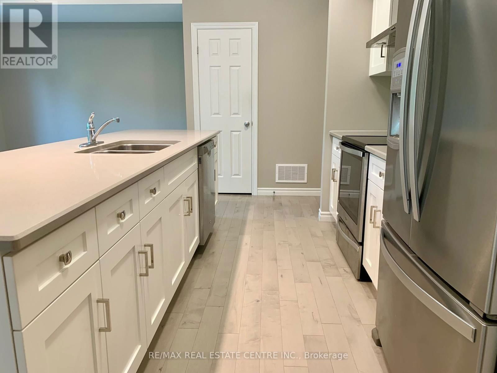 49 - 107 WESTRA DRIVE Image 4