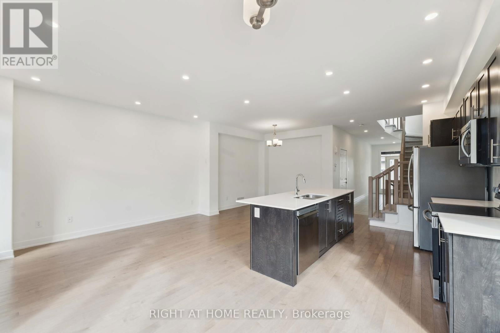16 NETTLE CRESCENT Image 16