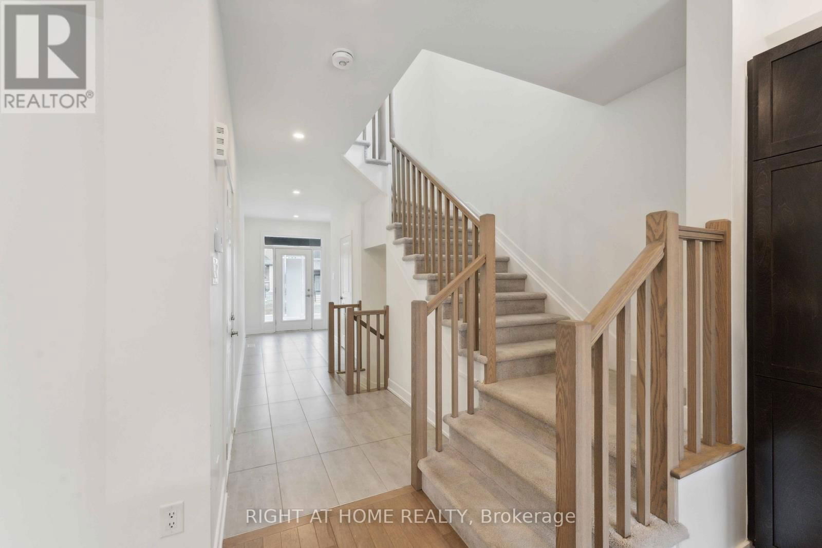 16 NETTLE CRESCENT Image 20