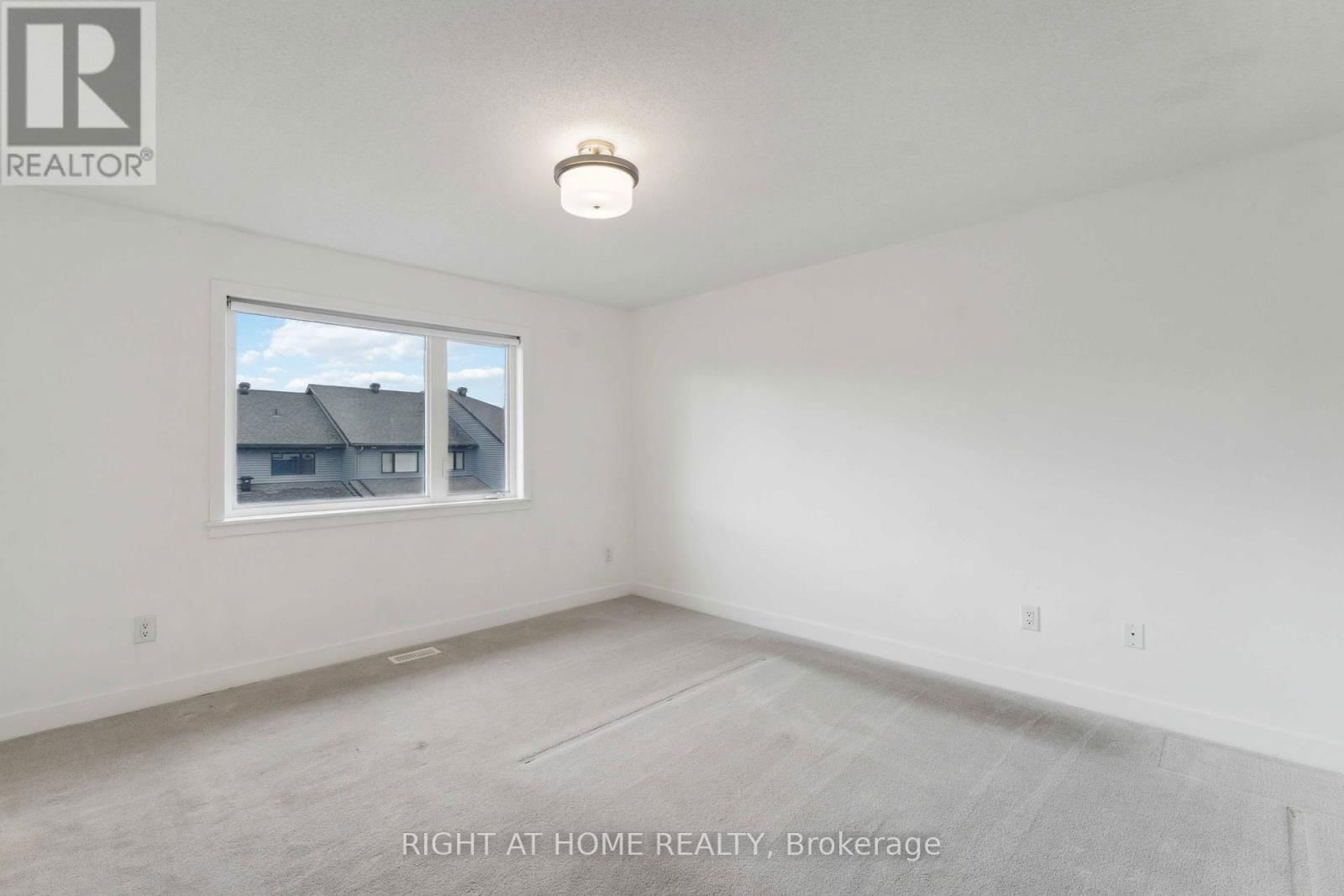 16 NETTLE CRESCENT Image 22