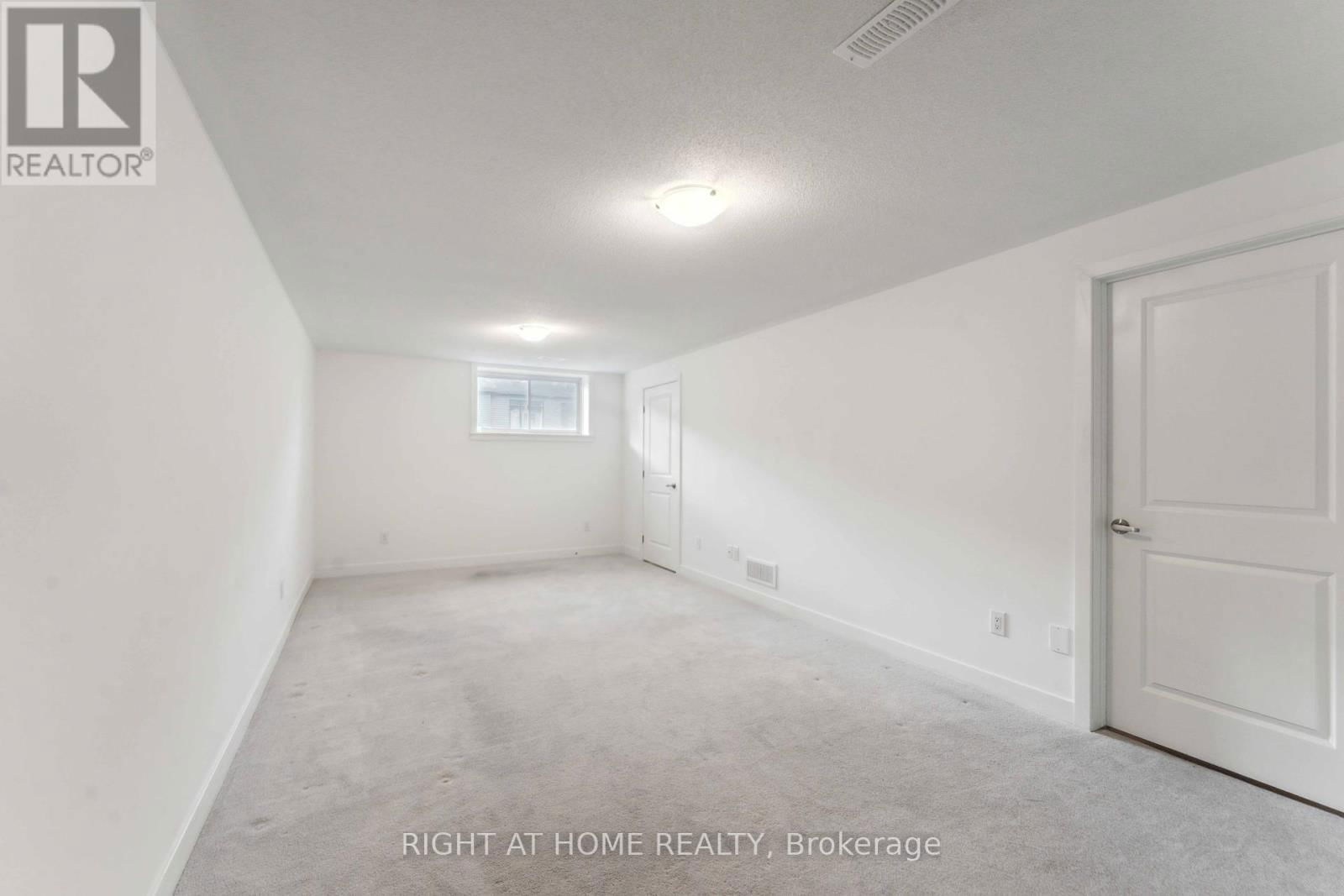 16 NETTLE CRESCENT Image 33