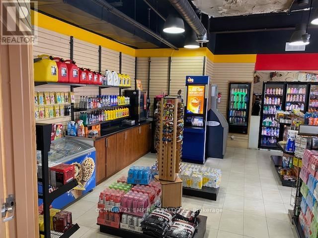 80 DUNDAS STREET EAST Image 26