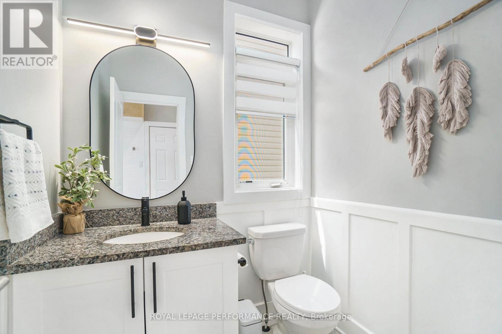 235 FOUNTAINHEAD DRIVE Image 26